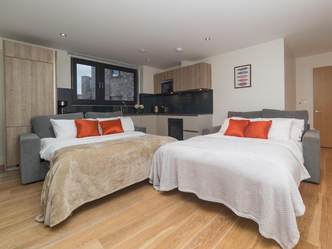 לונדון Central Tower Bridge Apartment חדר תמונה