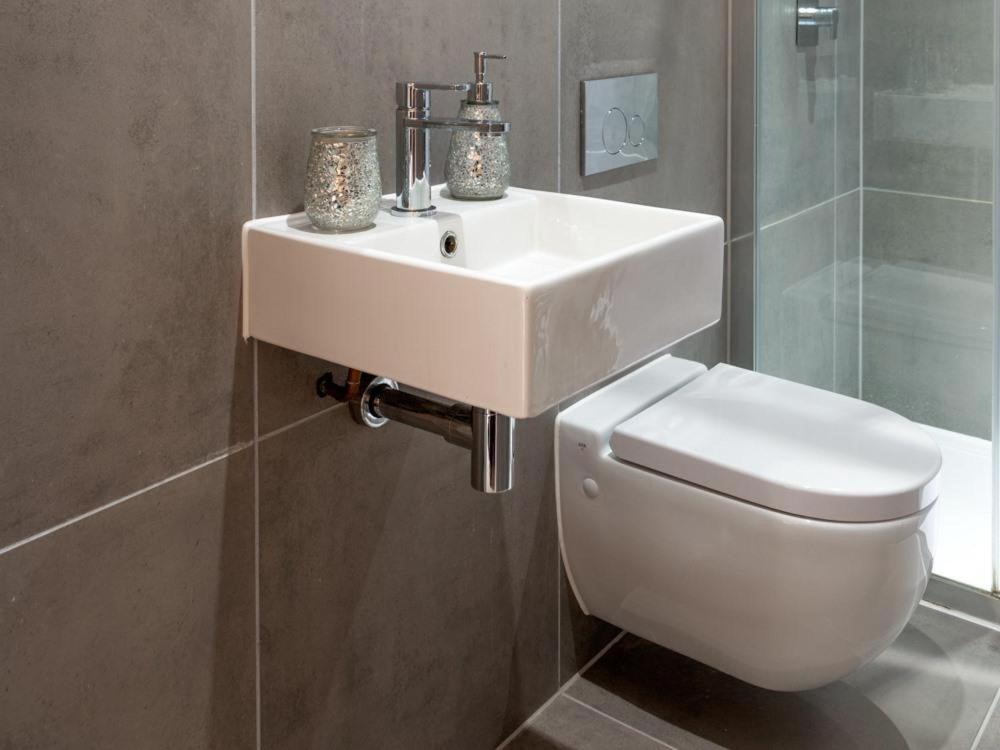 לונדון Central Tower Bridge Apartment מראה חיצוני תמונה